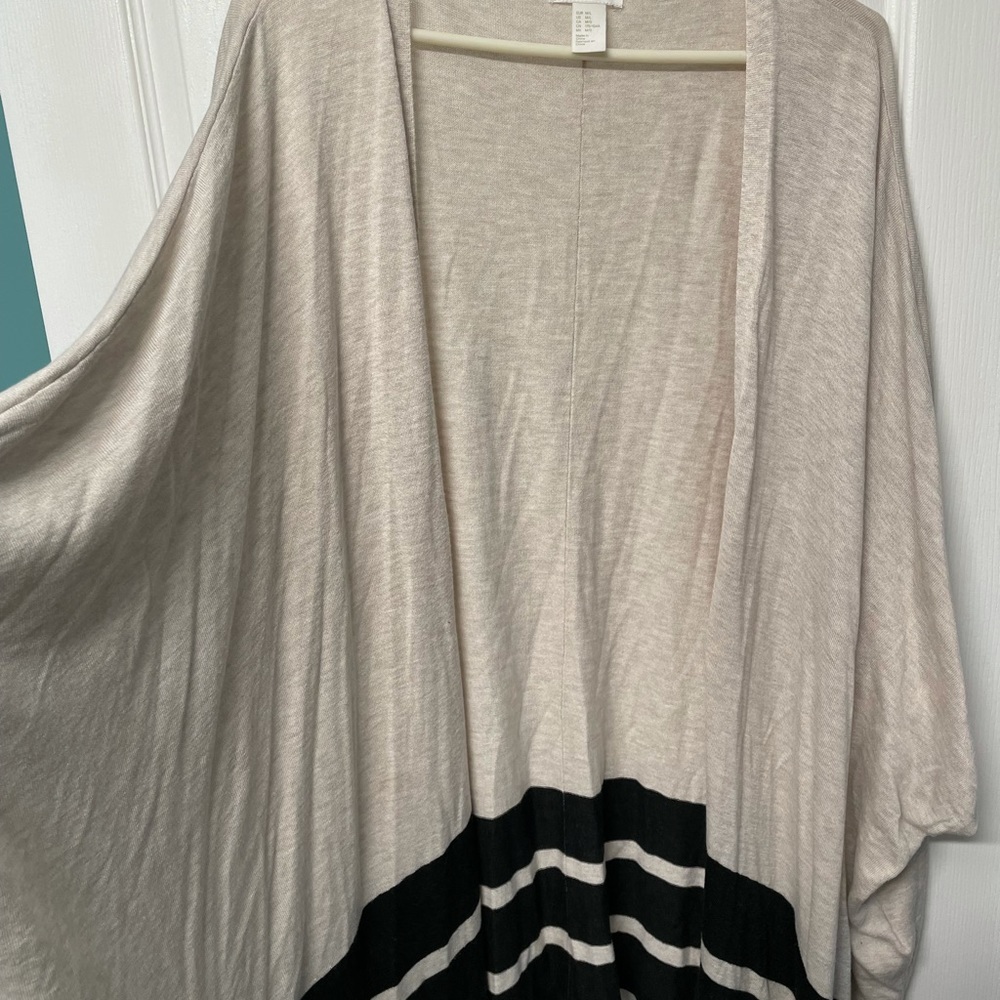 Long Cardigan - Picture 2 of 5